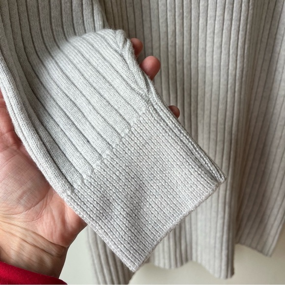 Wilfred Free 100% Merino Wool Sweater Dress | Size L | Minimalist Capsule Staple - Picture 6 of 12